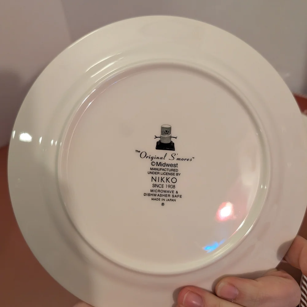Nikko The Original S'Mores Christmas Snack/Dessert/Salad Plates - 8 Inches
